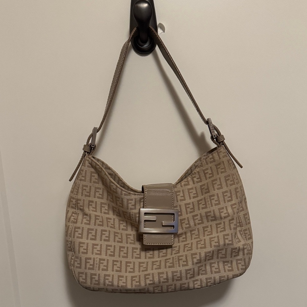 FENDI Zucca Shoulder Bag - Picture 3 of 17